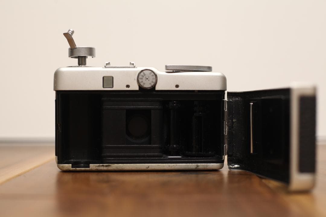 Canon demi EE28 動作確認、簡易清掃済み