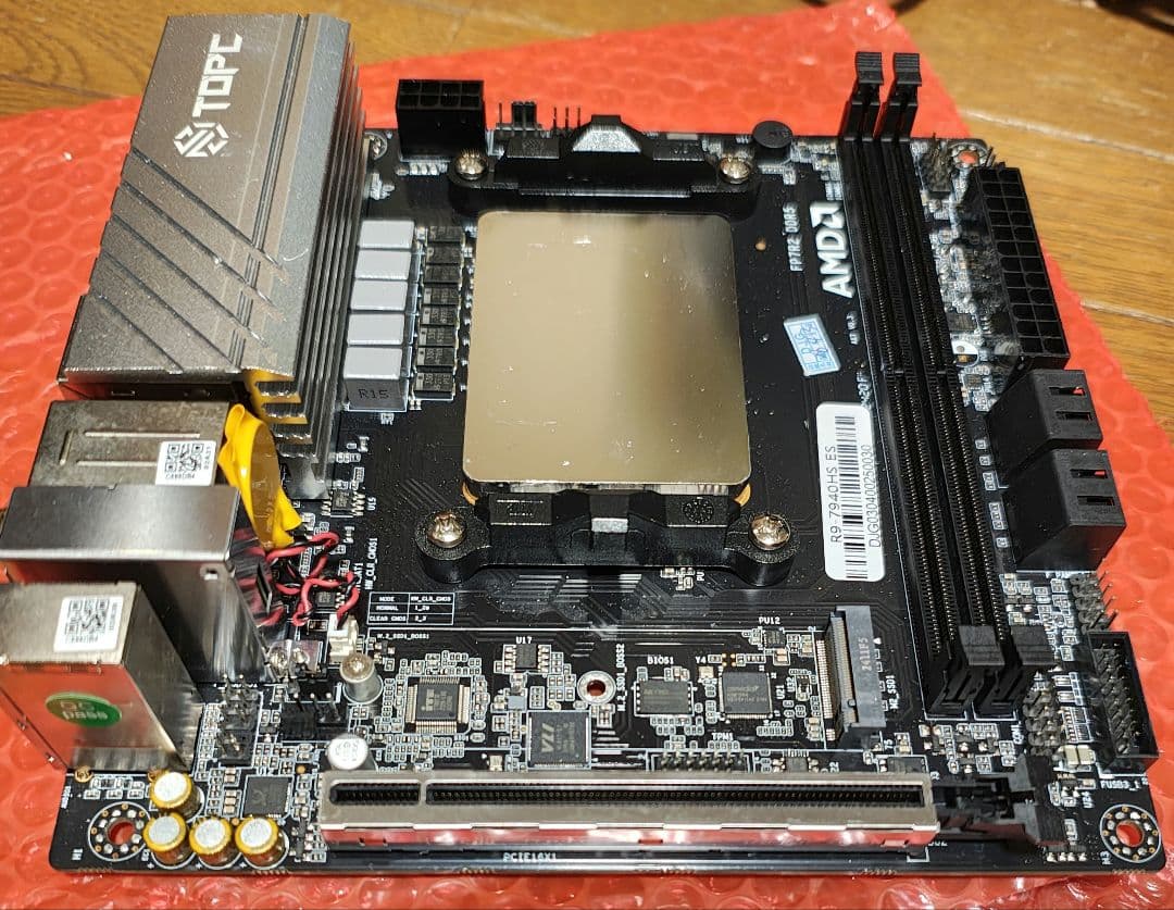 topton n17 ryzen9 7940hs es マザーボード