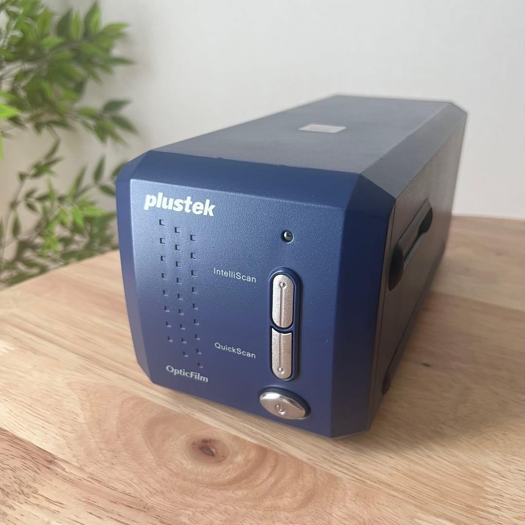 Plustek OpticFilm 8100 フィルムスキャナー