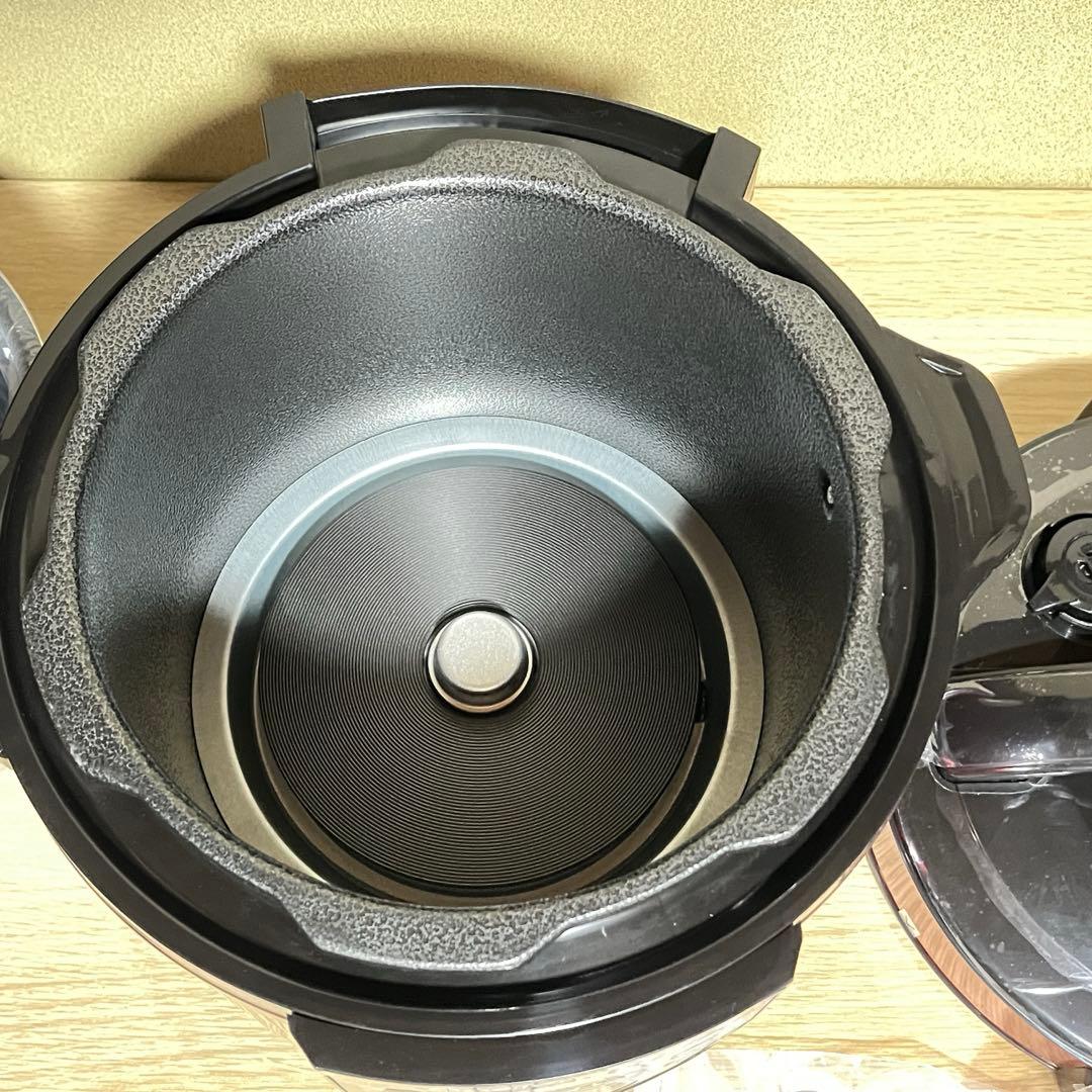 ショッピングジャパン　クッキングプロ　電気圧力鍋　1台8役