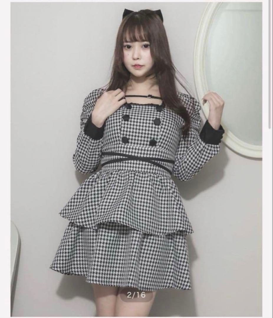 pium クロスベルトティアードワンピース ホワイトミックス