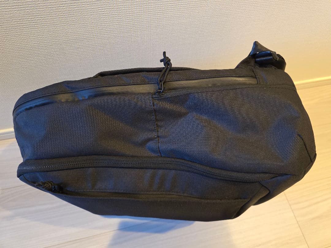 エレコム MNL CITY PACK BM-MNLBP01BK