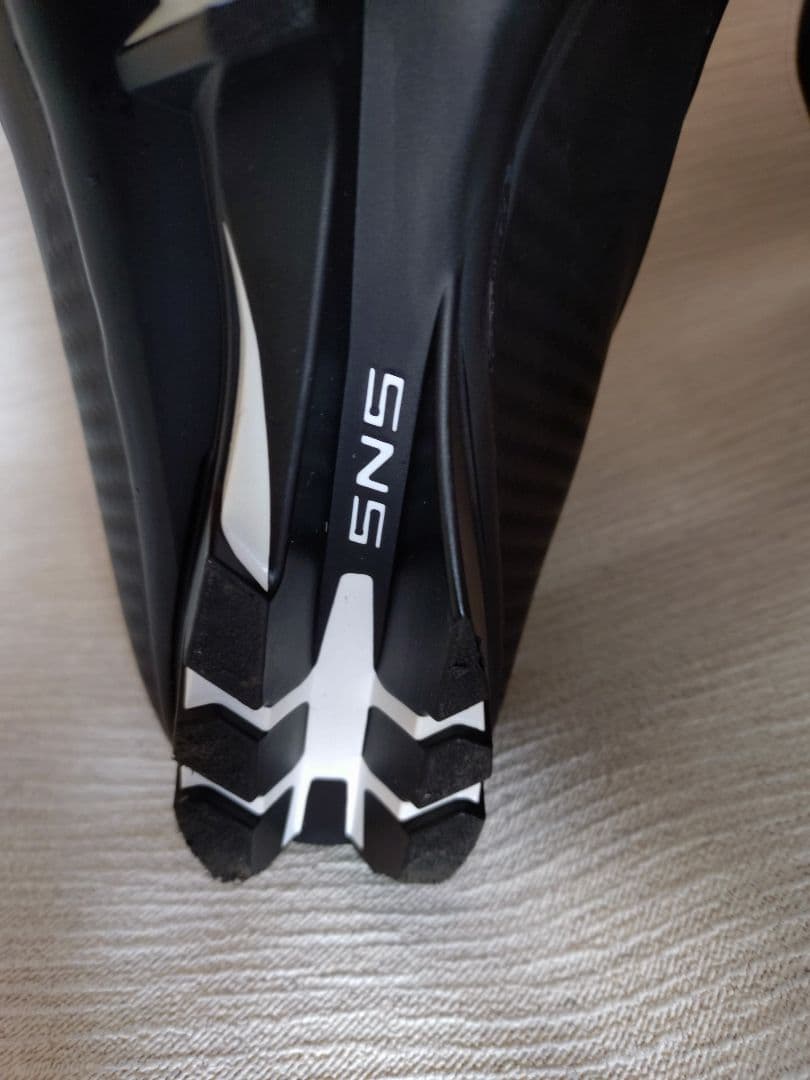 SALOMON クロスカントリースキー ブーツ SNS RS8 パイロット