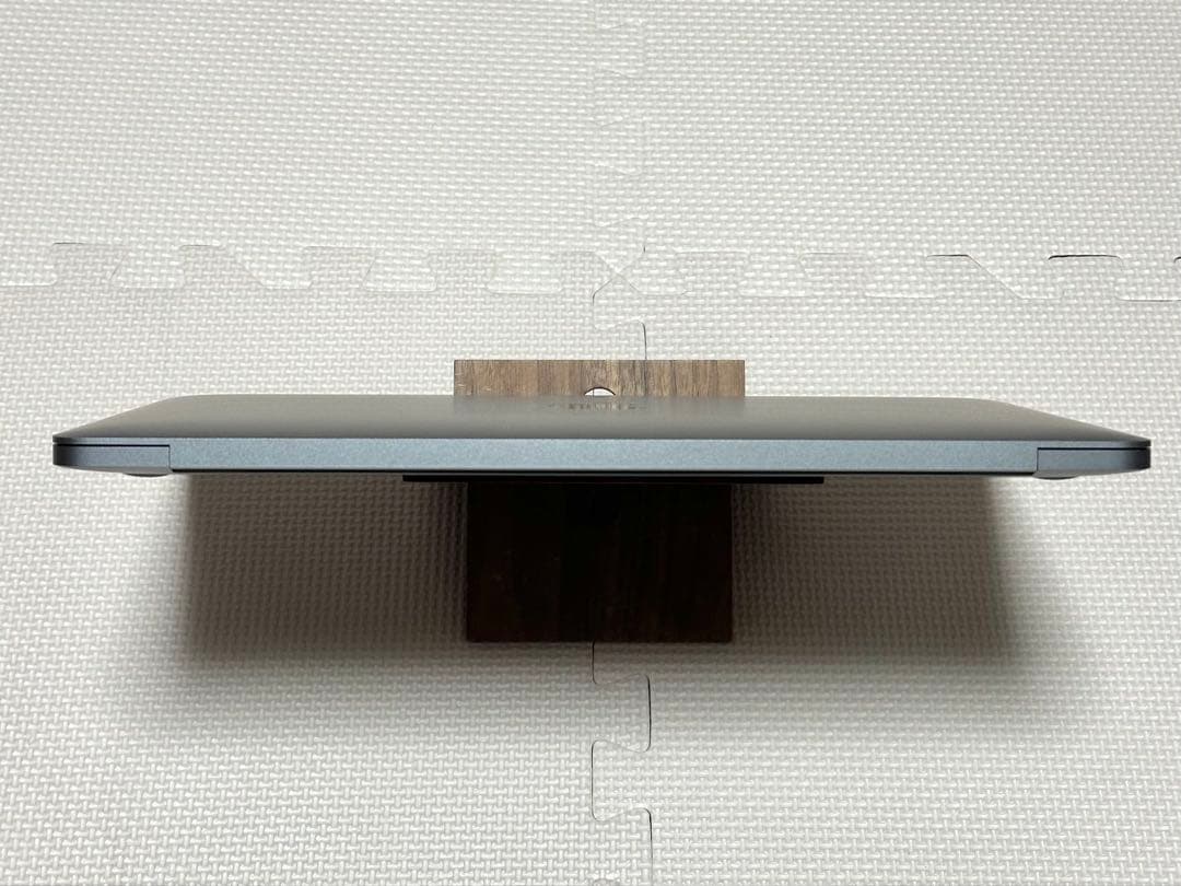 Apple MacBook Pro 13インチ 2016