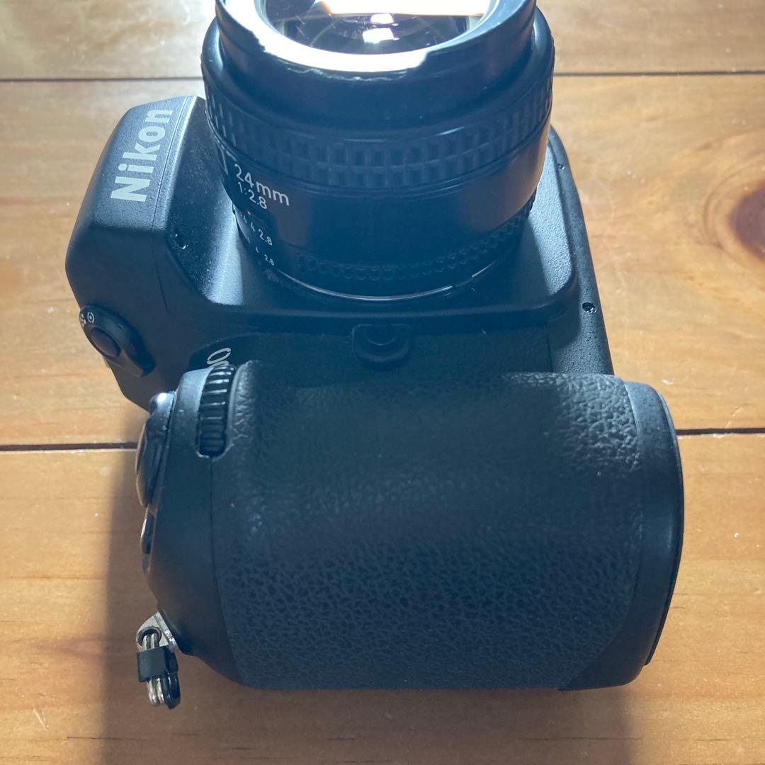 NIKON F100 フィルムカメラ 一眼レフ（新品電池BOX）