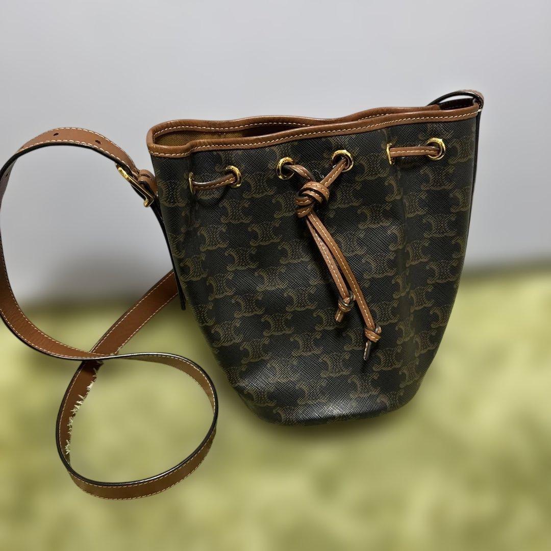 セリーヌ　スモールドローストリング