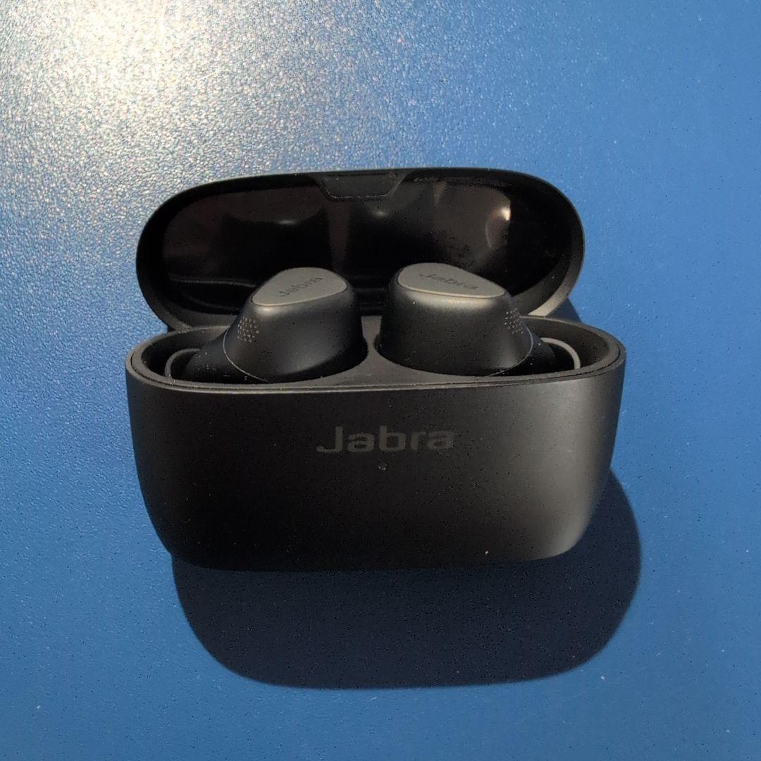 ワイヤレスイヤホン　Jabra Elite 5 ブラック