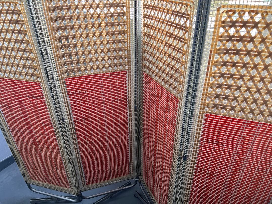 レトロモダン　4つ折りパーテーション 赤ベージュミッドセンチュリー