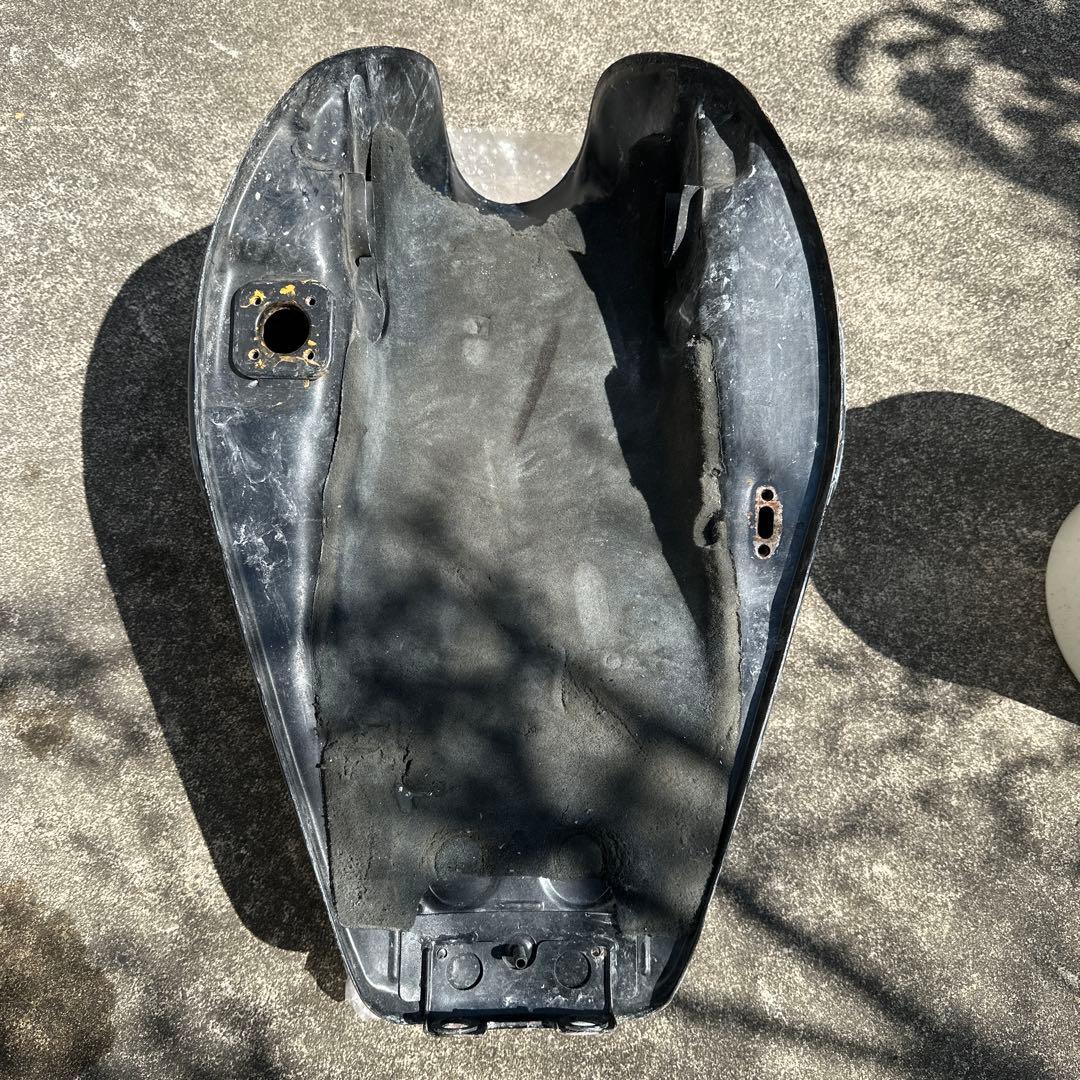 ゼファー1100 タンク リペア用