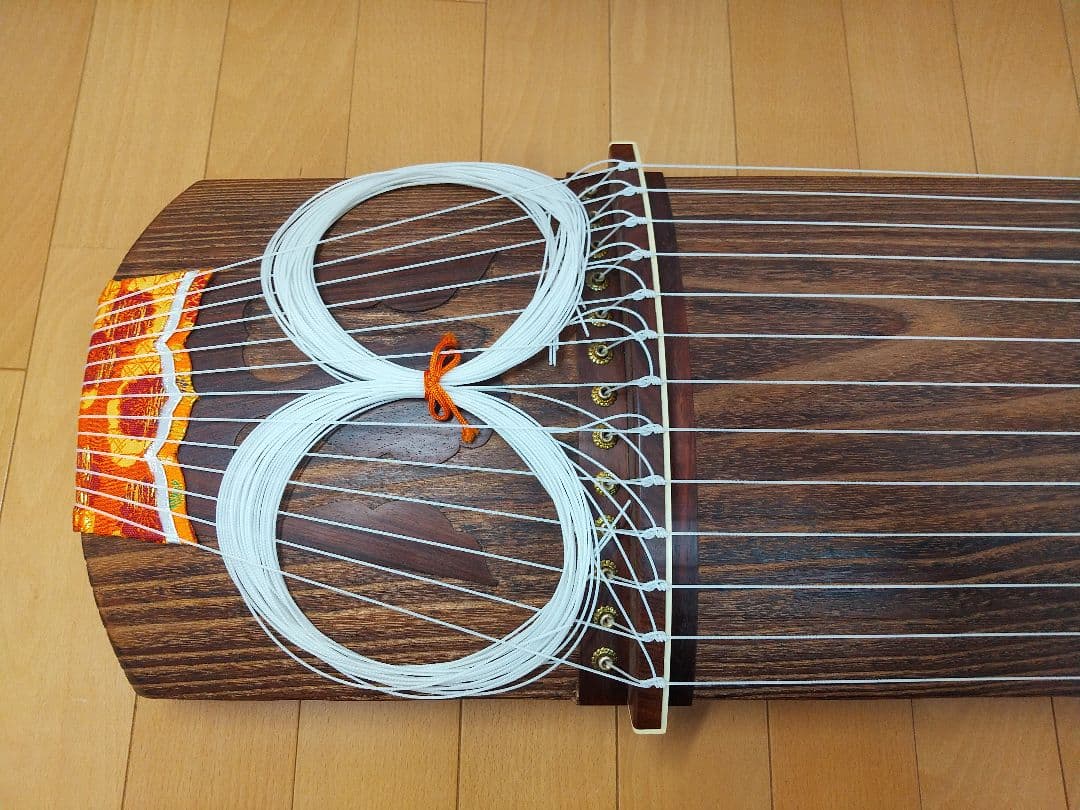 【user_086757c9】金蒔絵入り 高級 和琴 お琴 13弦琴 お筝