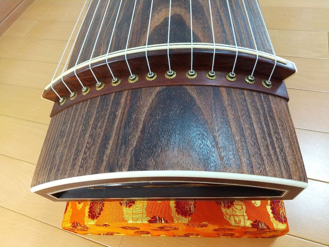 【user_086757c9】金蒔絵入り 高級 和琴 お琴 13弦琴 お筝