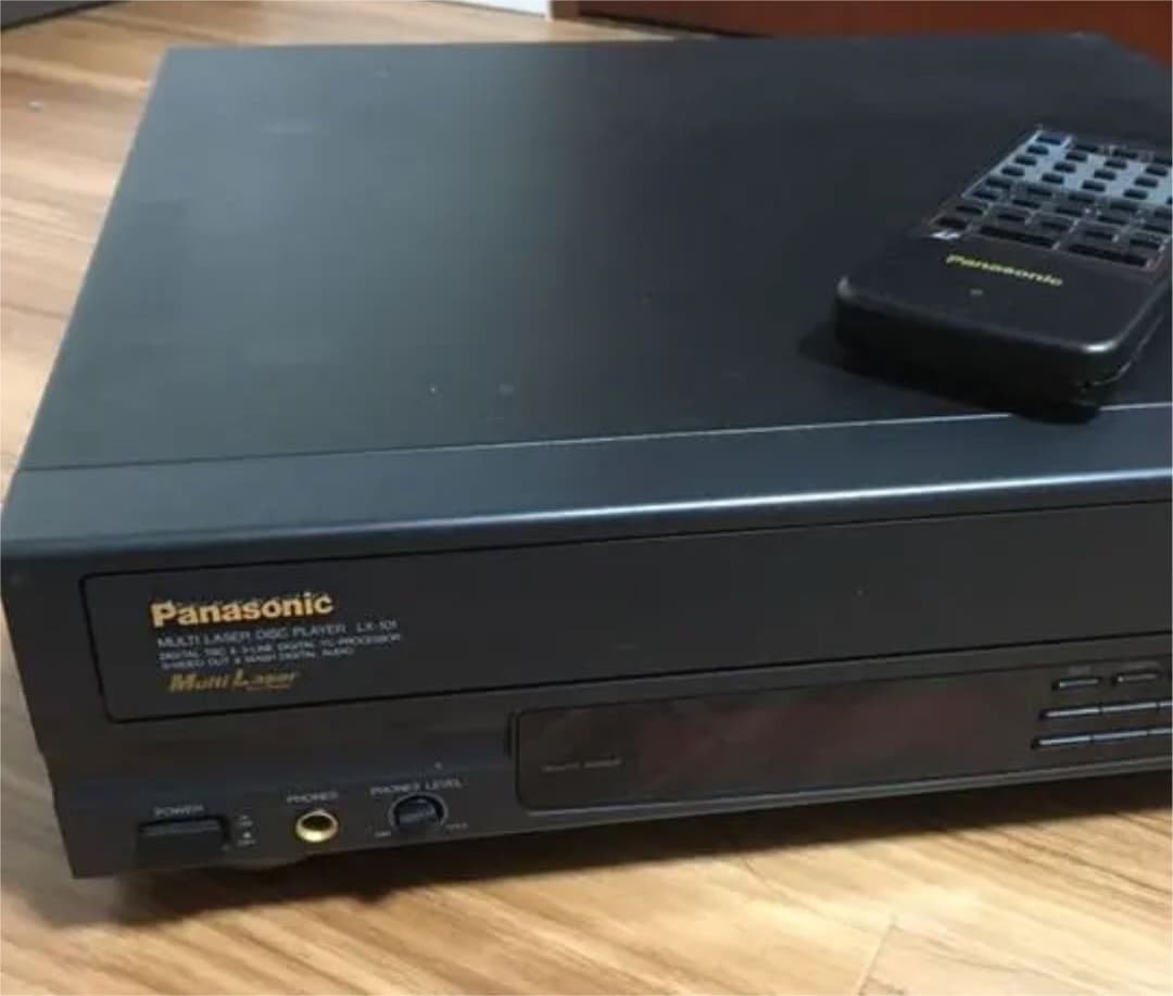 Panasonic LDプレーヤーLX-101とアニメLDソフト30枚セット