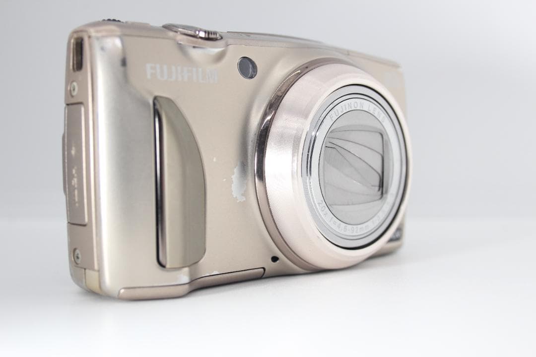 FUJIFILM F1000EXR 動作品