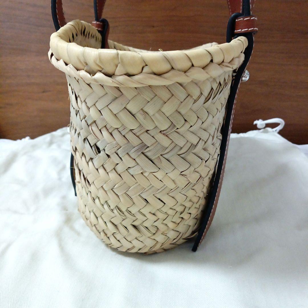 新品未使用 LOEWE ロエベ SMALL バスケットバッグ（新宿伊勢丹購入）
