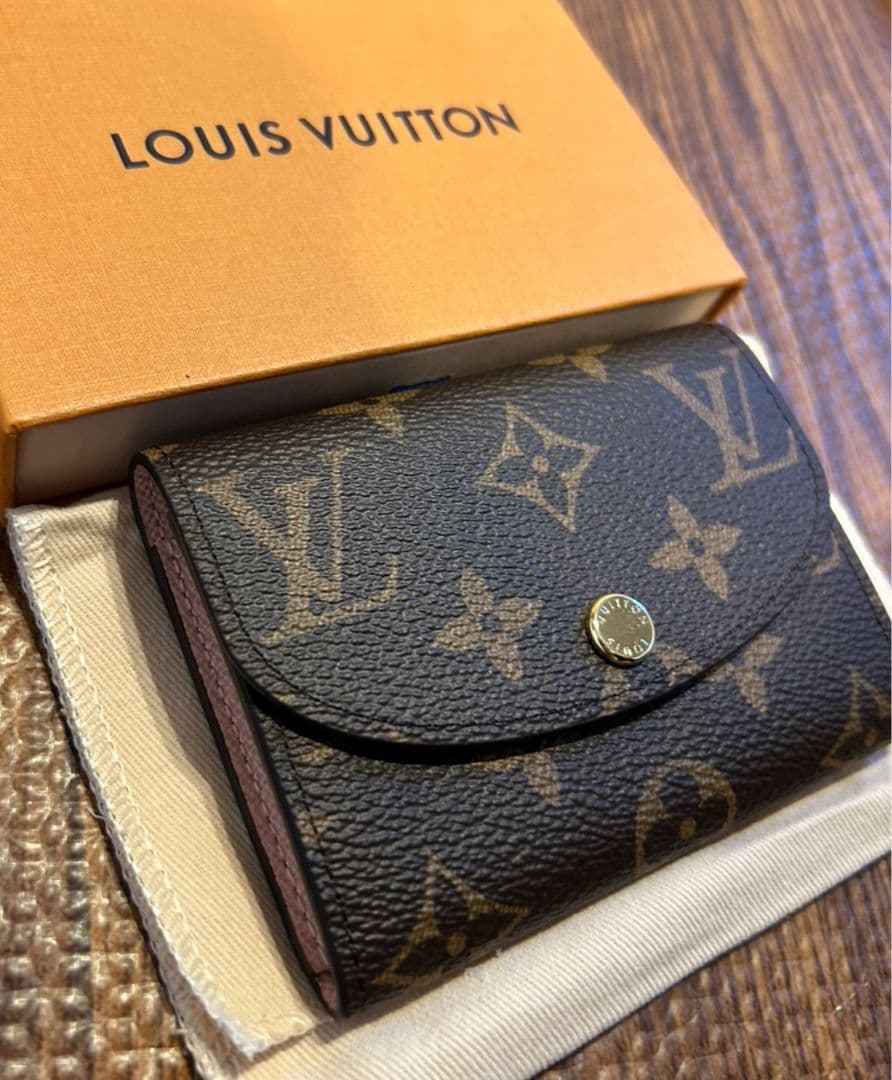 新品　未使用　ピンク　ルイヴィトン ポルトモネ・ロザリ ケース