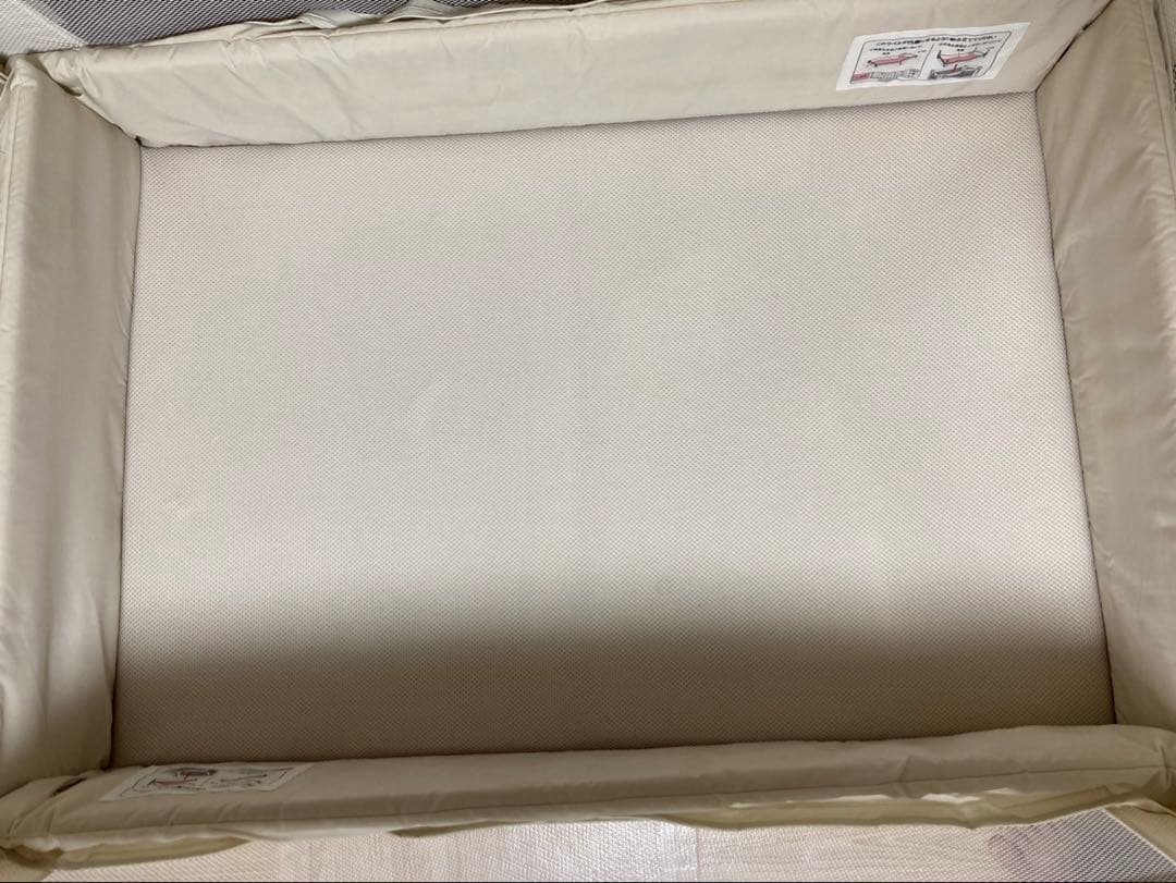 ベビーベッド　ココネルエアー　プラス