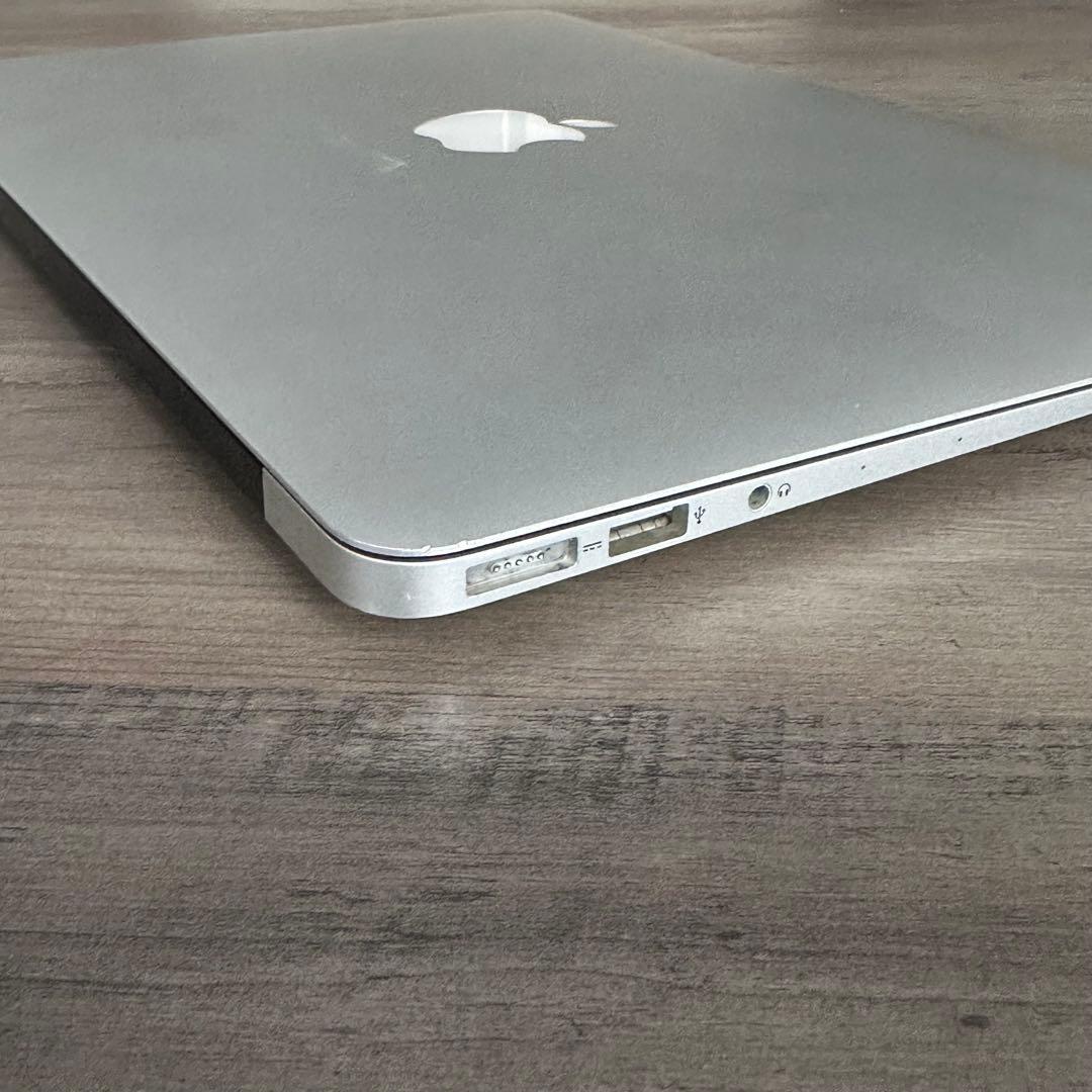 動作OK MacBook Air 13 2015 i7 8GB 256GB US
