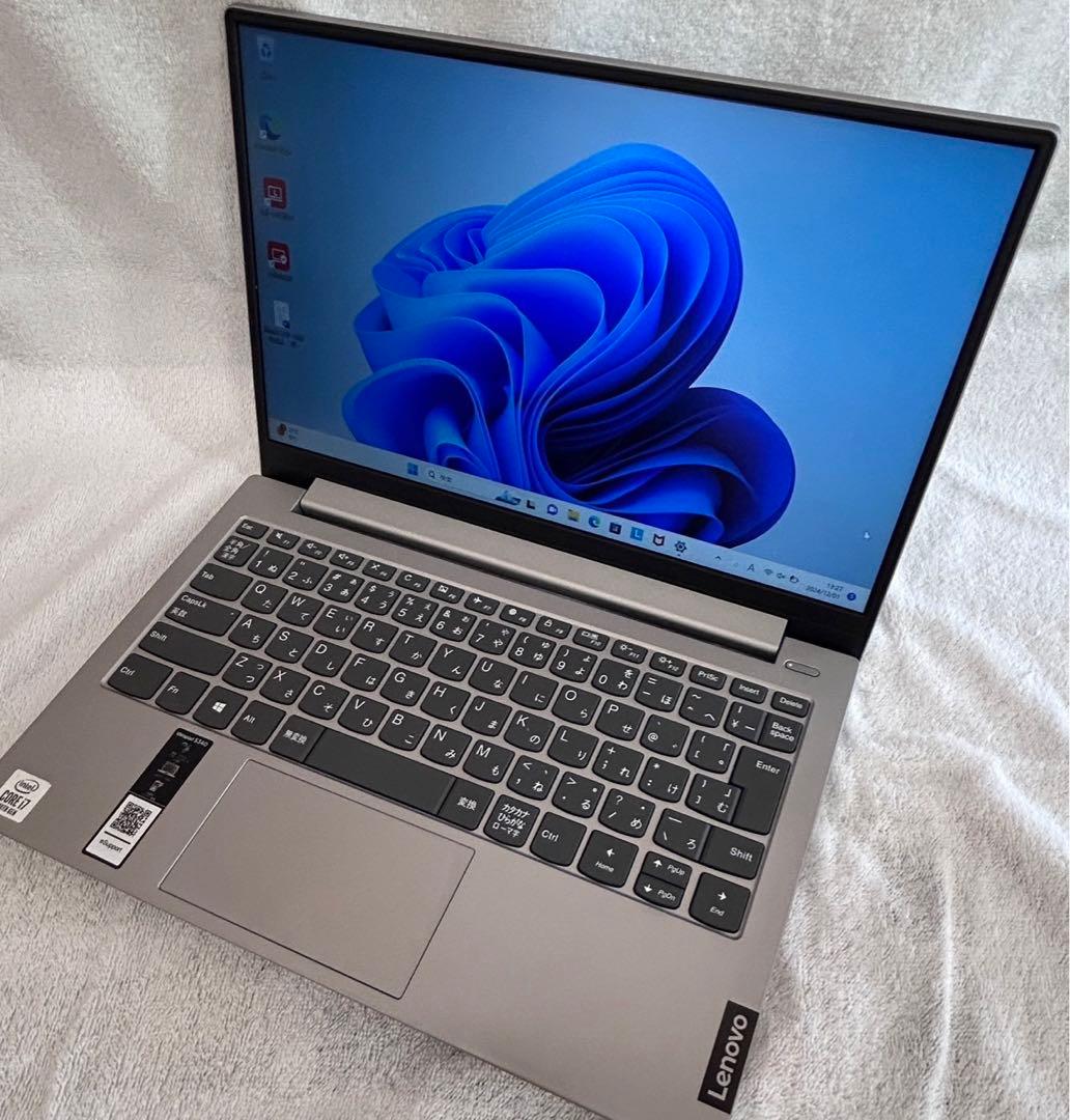 Lenovo core i7 13.3インチ