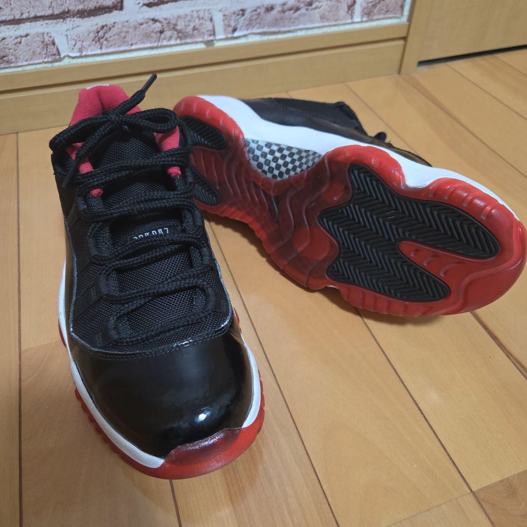 専用NIKE AIR JORDAN 11 RETRO LOW BRED