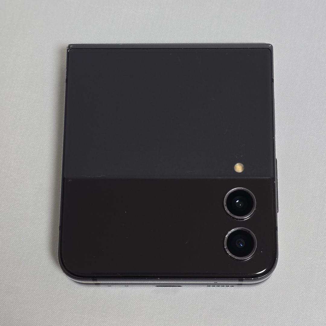 Galaxy Z Flip4 SIMフリー 判定○ 完動品 グラファイト 海外版