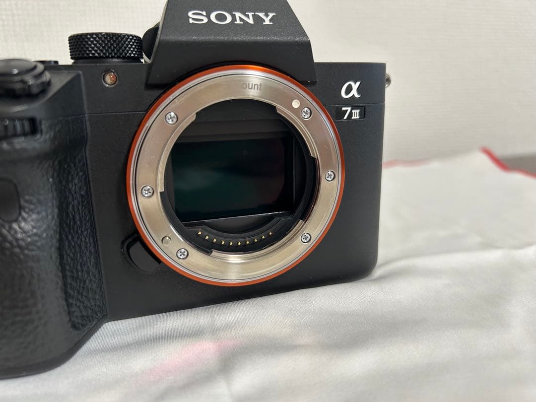 Sony α7 Ⅲ ILCE-7M3Kミラーレス一眼カメラ 128GBのSD付き