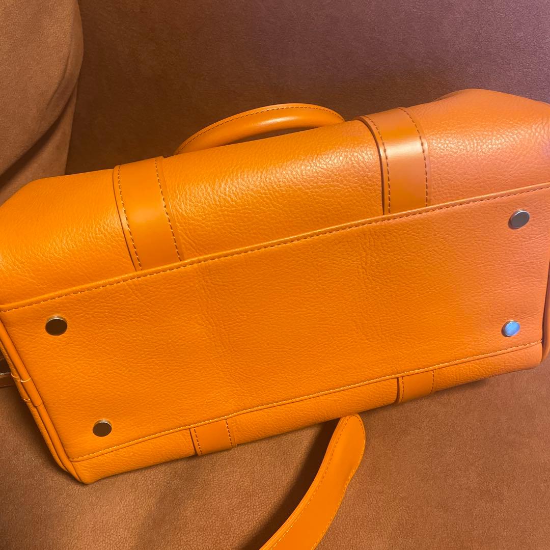 MBハイエンド レザーショルダーバッグ オレンジ