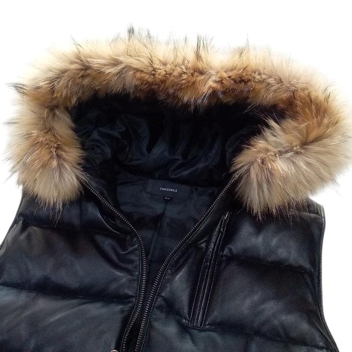 美品 COGGIOLA コッジョラ ラムレザー フーデッド ダウンベスト LL黒