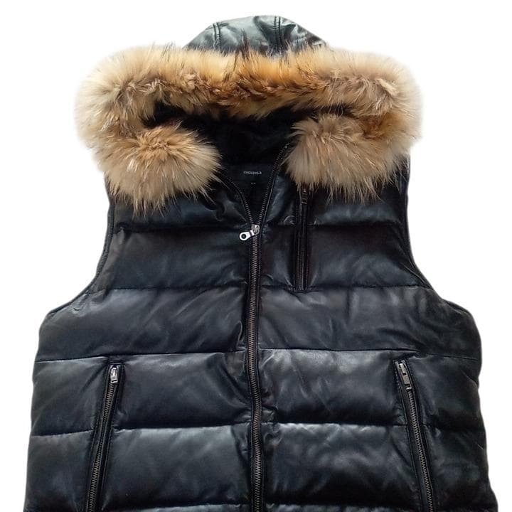 美品 COGGIOLA コッジョラ ラムレザー フーデッド ダウンベスト LL黒