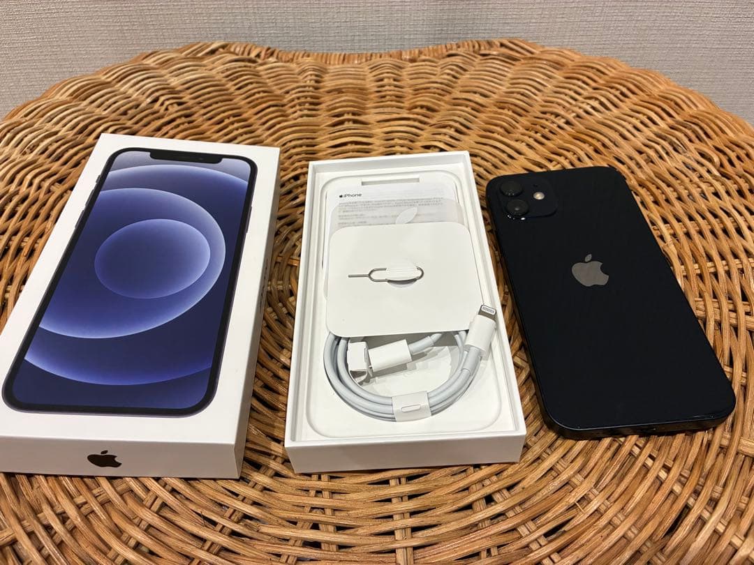 k*o様 Apple iPhone 12 64GB ブラック78%