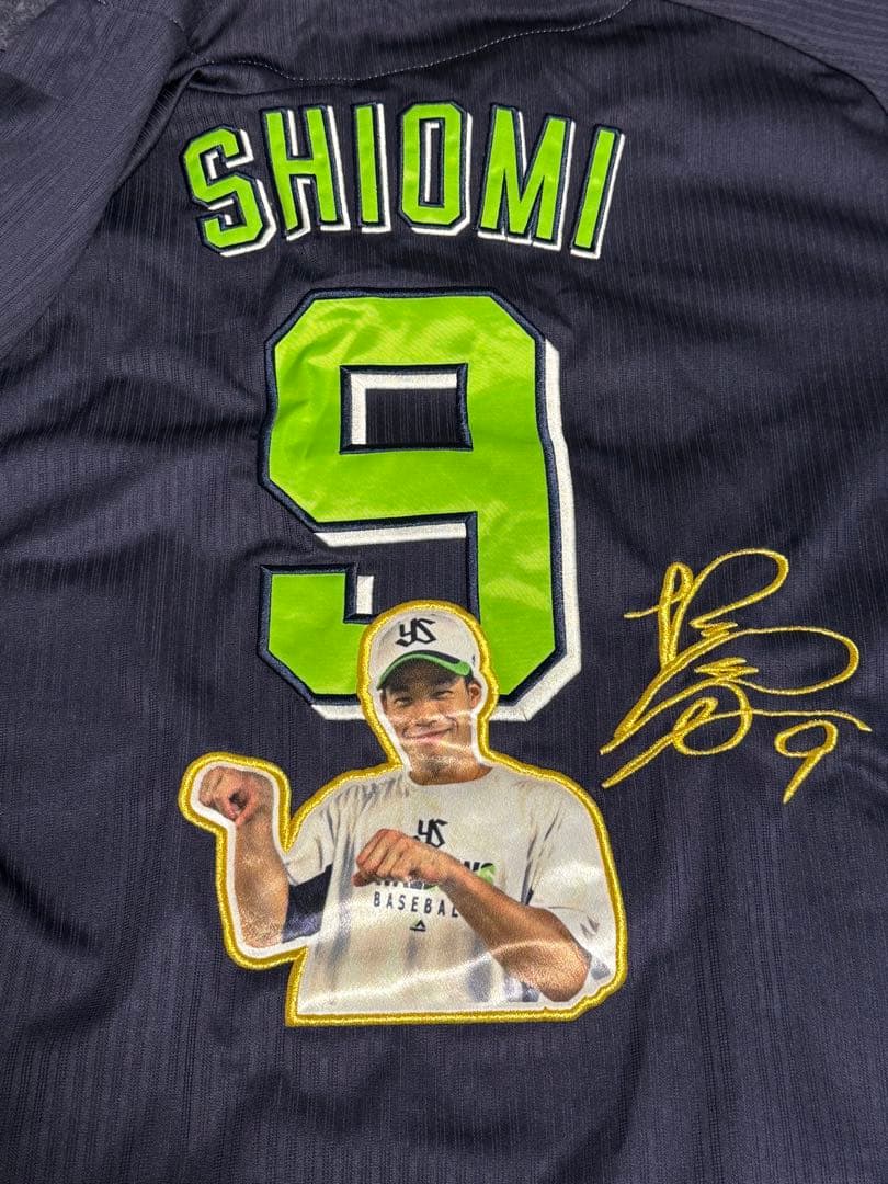 ヤクルトスワローズ 塩見選手 サイクルヒット達成記念ユニフォームLサイズ