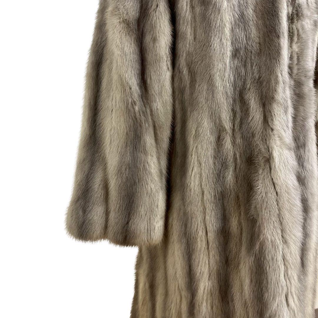 リアルファーコート サイズ6 ベージュ系グレージュ（ベージュ寄りのグレー）