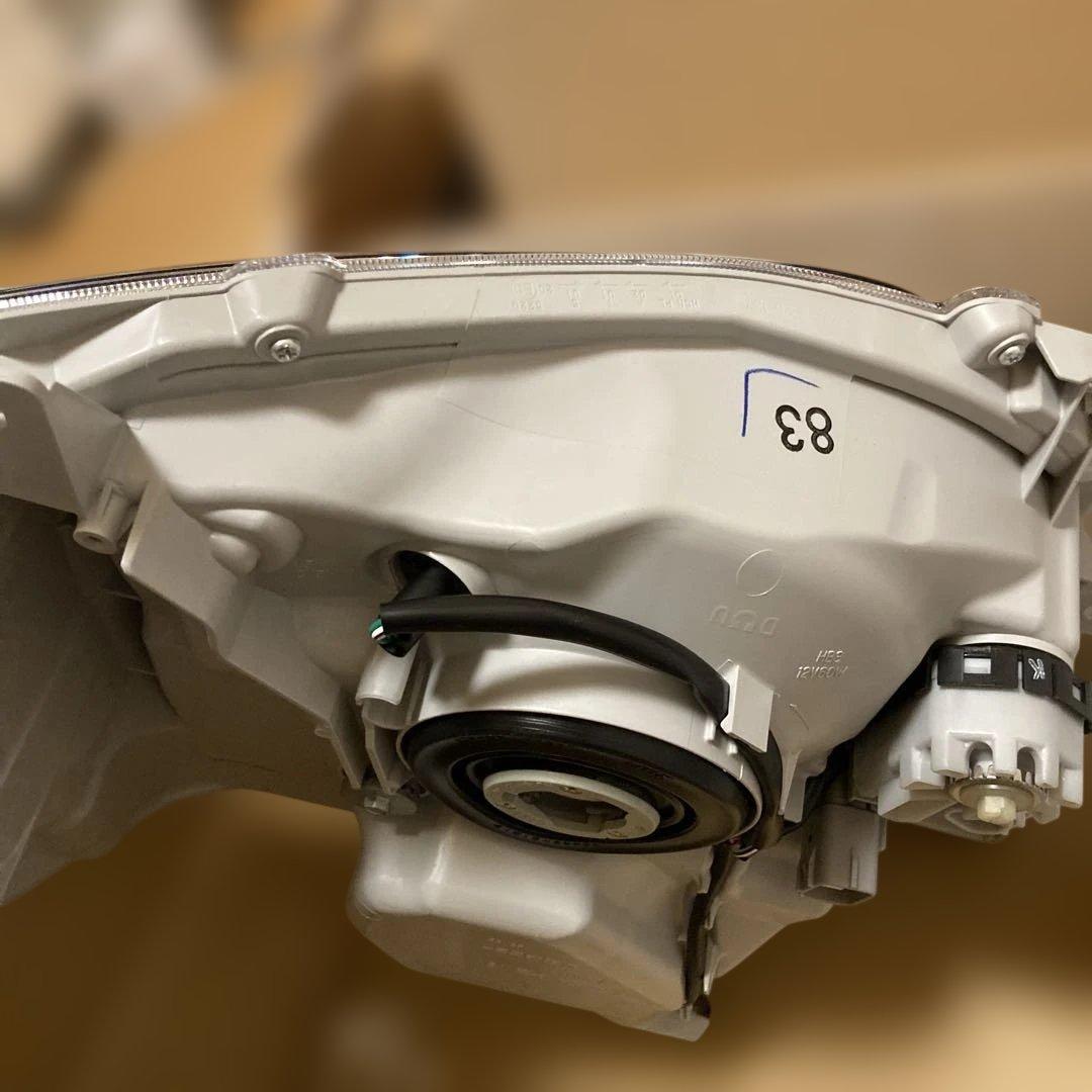 ハイエースLEDヘッドライトユニット