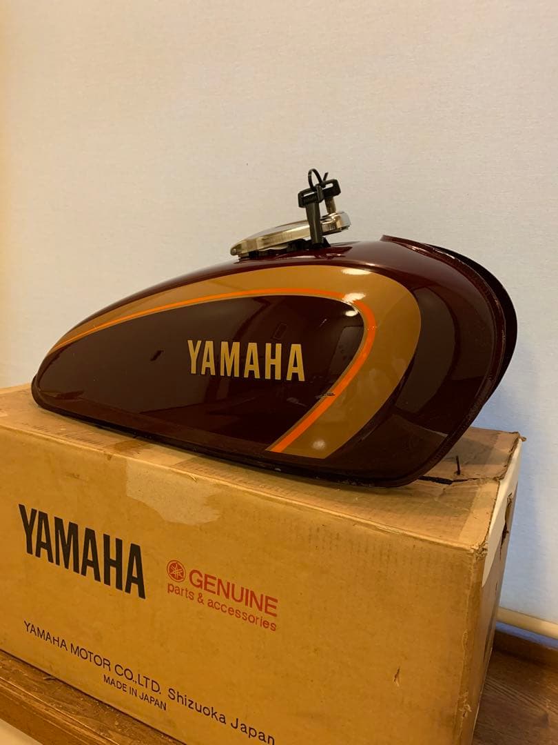 幻の1品！奇跡の未使用！1978年 SR400 ナロータンク