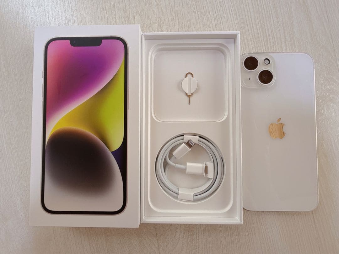 【本日限定】Apple iPhone14 256GB スターライト SIMフリー