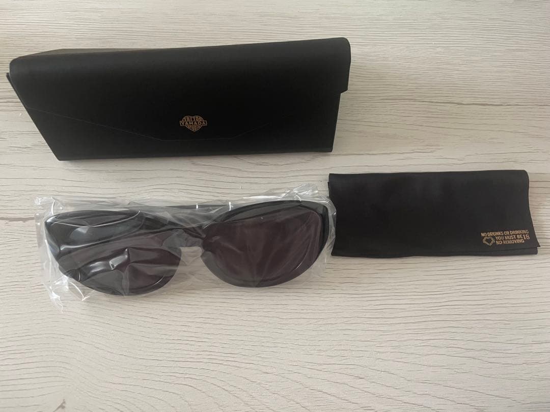 【新品】tattoostudioyamada サングラスBLACK