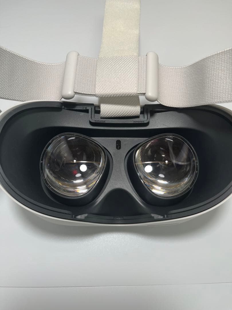 スマホアクセサリー  Quest 2 128GB