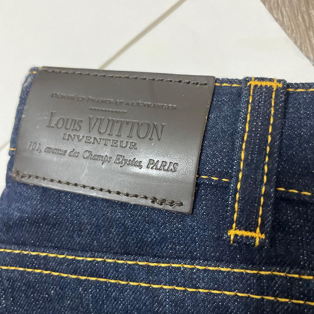 ルイヴィトン　キッズジーンズ　未使用品