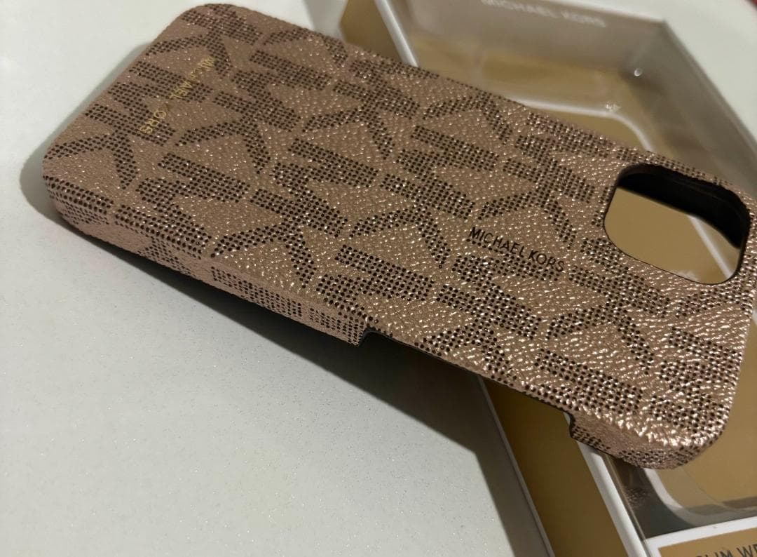 【新品未使用】マイケルコース iPhone13 対応 ケース ローズ ロゴ