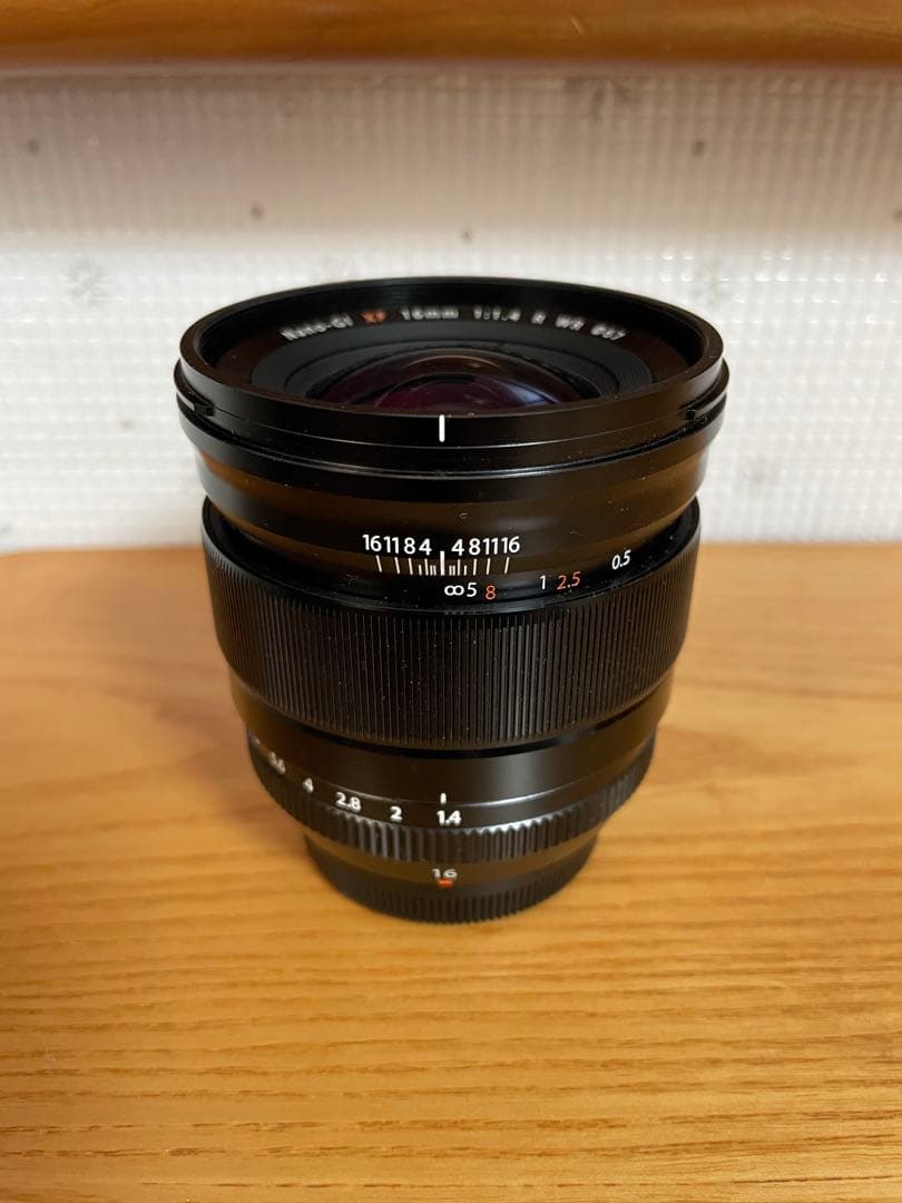 Fujifilm XF16mmF1.4 R WR レンズ（おまけ付き）