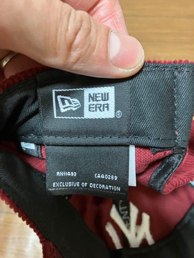 moma store new era コーデュロイキャップ