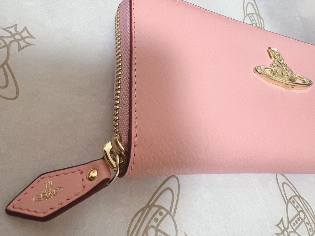 新品 Vivienne Westwood ピンク BIGオーブ 長財布