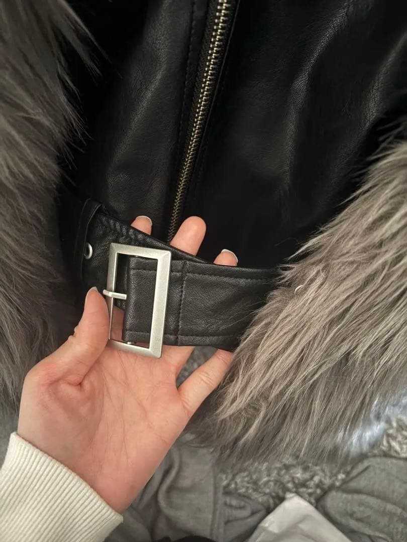 GYDA グレー レイヤードエコファーベルトライダース