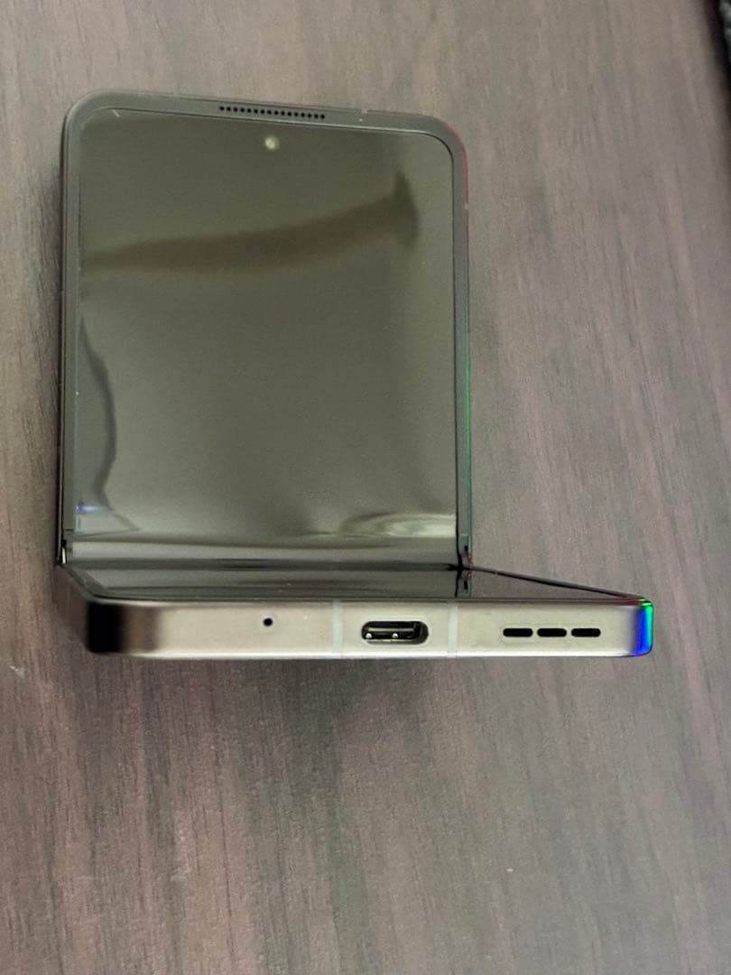 【新古品】nubia Flip 5G SIMフリー 保証有 eSIM対応