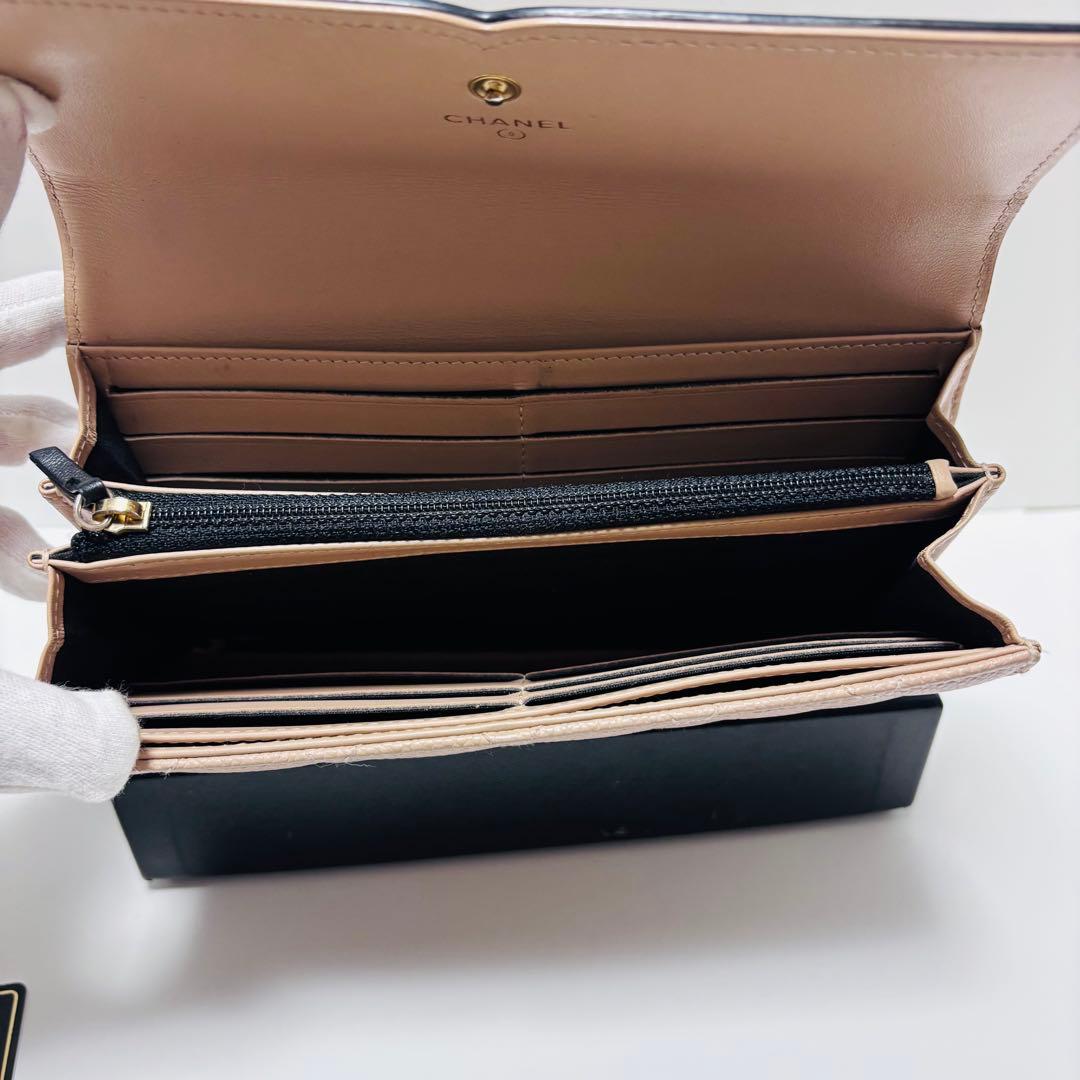 【美品】シャネルキャビアスキン　CCフィリグリー　長財布　カード・シールあり