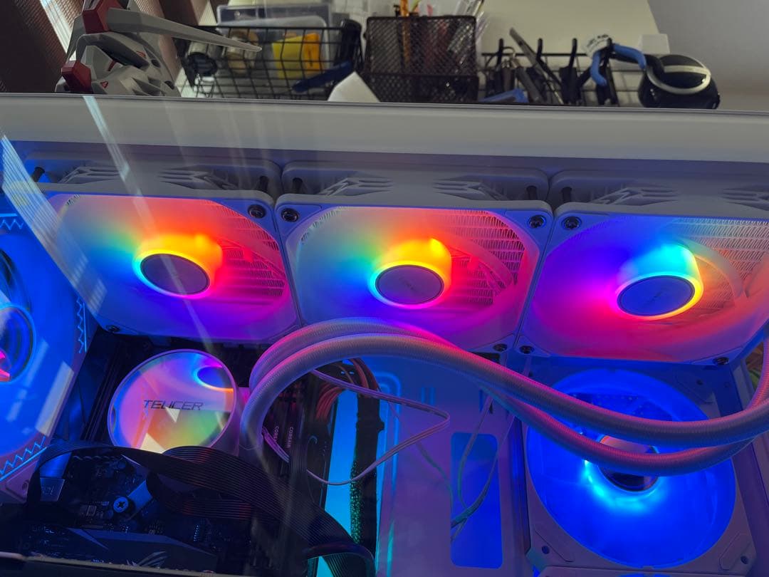 pcケース　ファン7個➕CPUクーラー付き