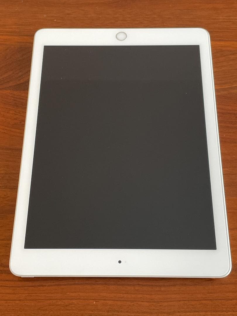 Apple iPad 第6世代 32GB シルバー Wi-Fi