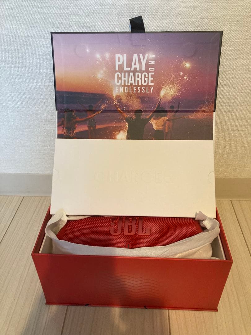 【美品・箱と付属品全て有】JBL CHARGE5 レッド