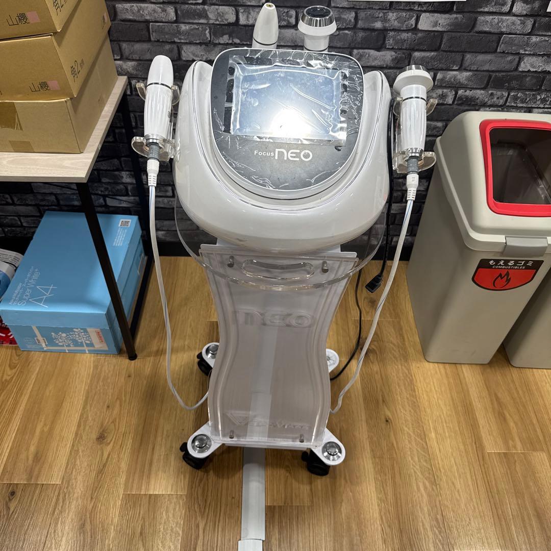 Focus NEO PRO多機能美顔器