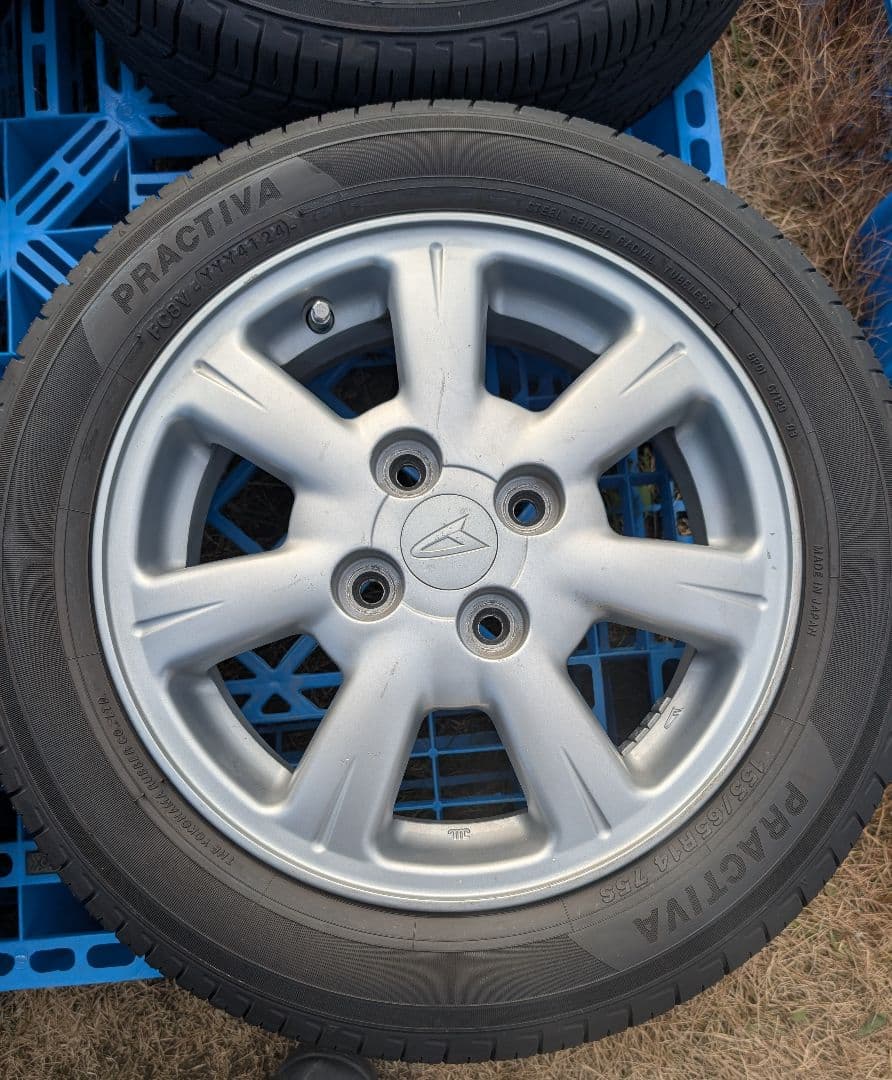 ①中古品 ダイハツタント2024製タイヤ付き純正ホイール4本セットの2本