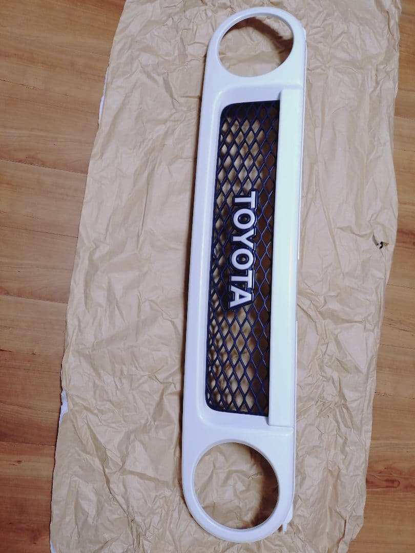 FJクルーザー　ホワイトグリル